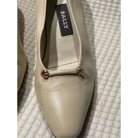 Vintage Bally kitten heels - Picture 2 of 7